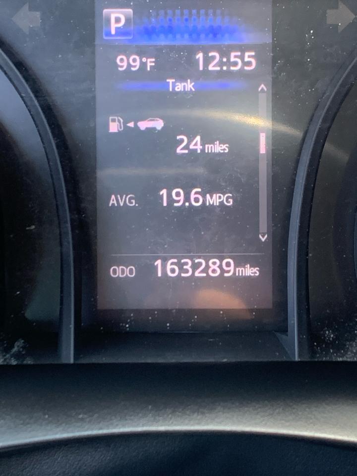 Toyota Camry SE Auto (Natl) 2020