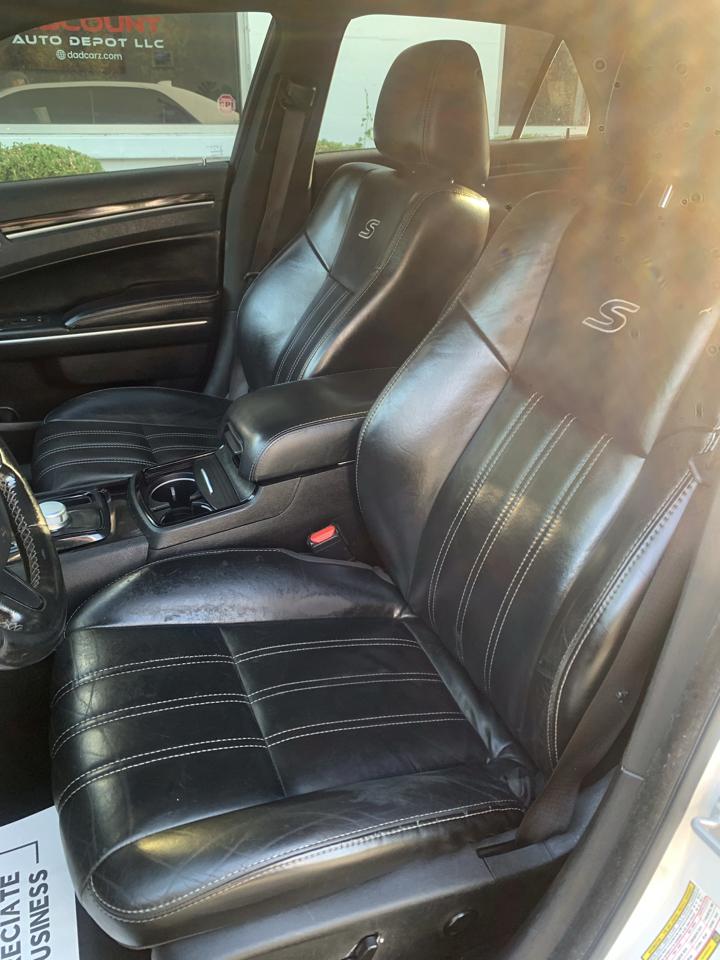 Chrysler 300 300S AWD 2019