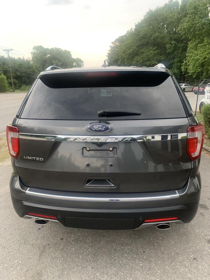 Ford Explorer Limited FWD 2019