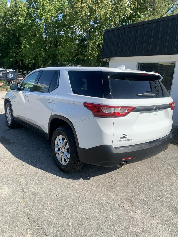 Chevrolet Traverse FWD 4dr LS w/1LS 2019