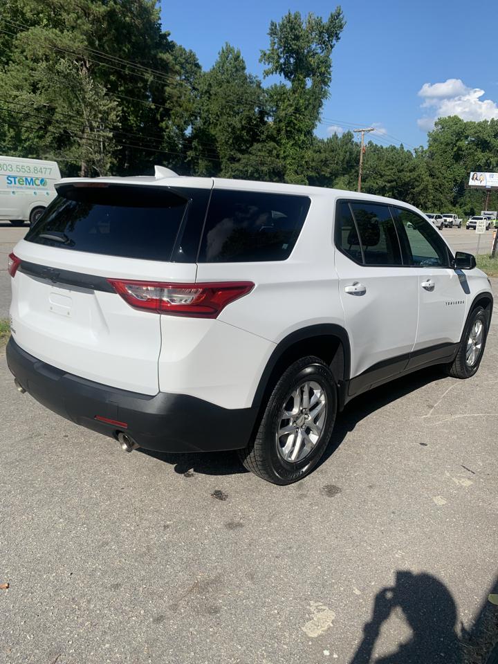 Chevrolet Traverse FWD 4dr LS w/1LS 2019