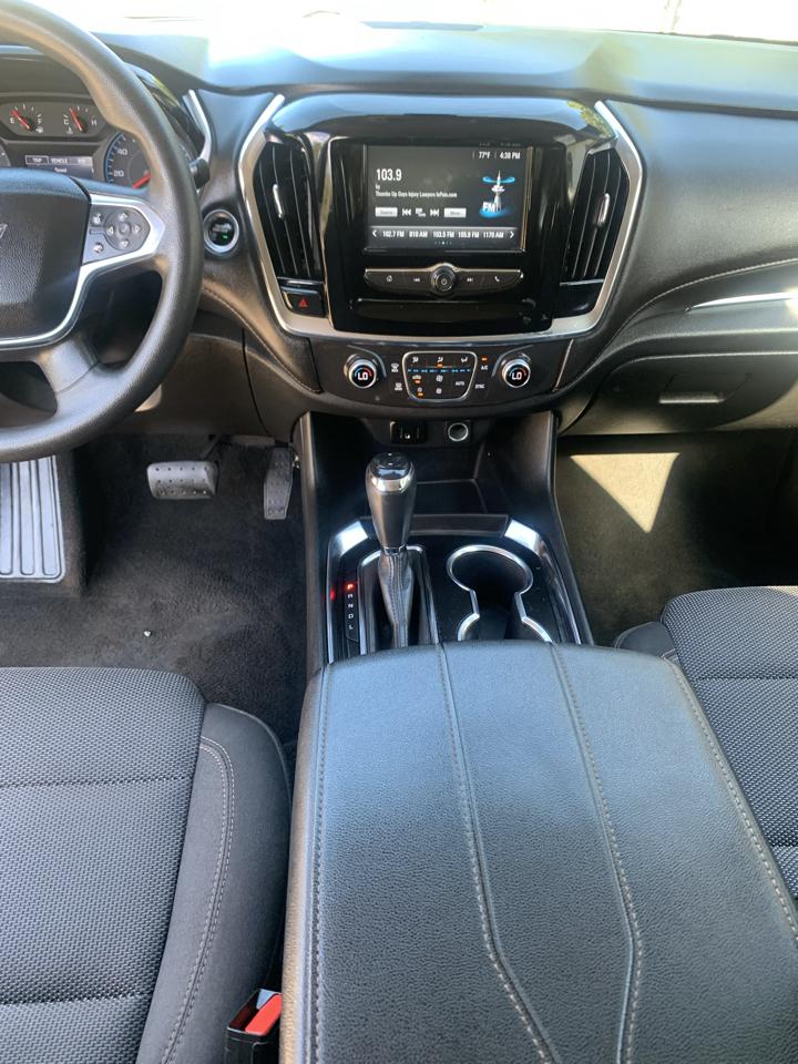 Chevrolet Traverse FWD 4dr LS w/1LS 2019