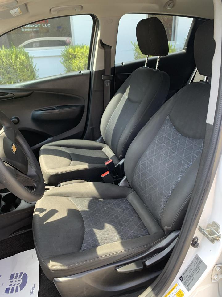 Chevrolet Spark 4dr HB CVT LS 2021
