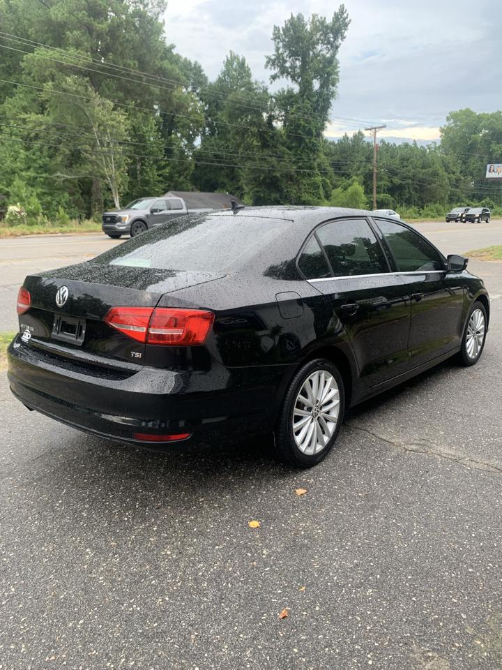 Volkswagen Jetta Sedan 4dr Auto 1.8T SE PZEV 2015