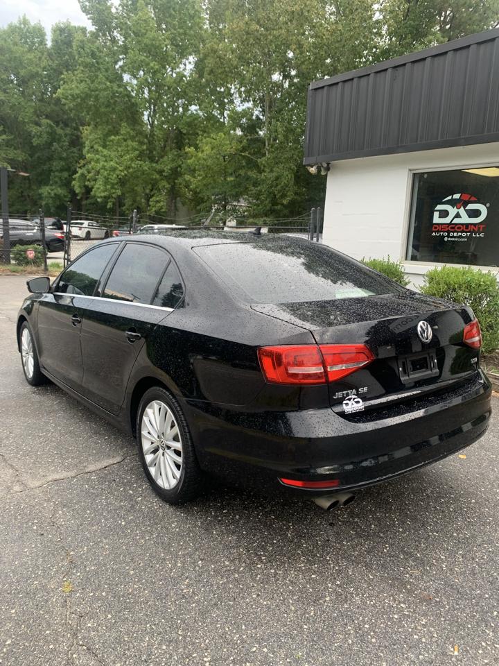 Volkswagen Jetta Sedan 4dr Auto 1.8T SE PZEV 2015
