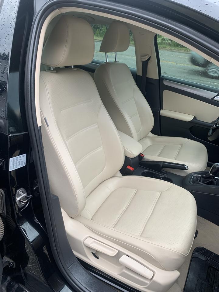Volkswagen Jetta Sedan 4dr Auto 1.8T SE PZEV 2015