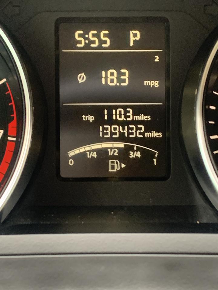 Volkswagen Jetta Sedan 4dr Auto 1.8T SE PZEV 2015