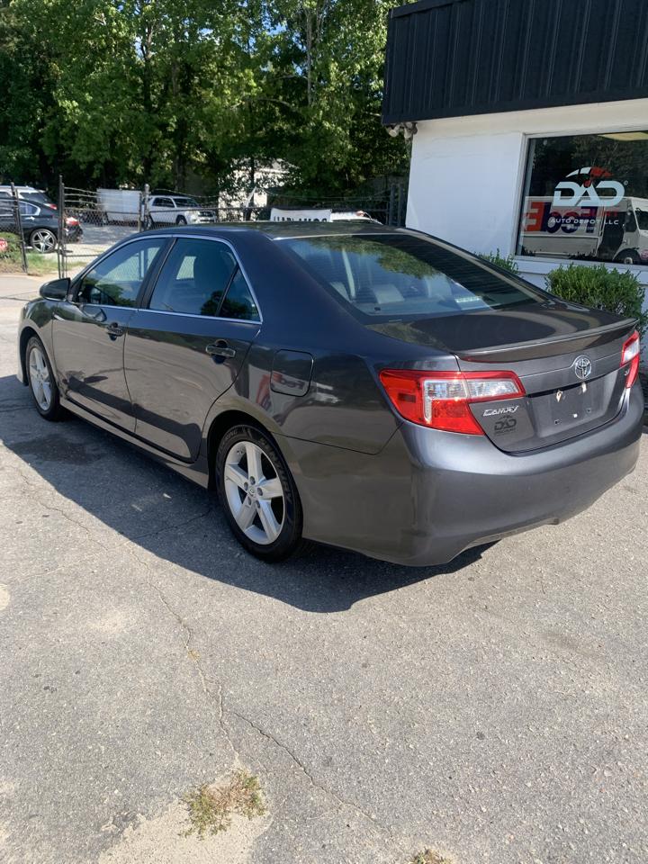 Toyota Camry 4dr Sdn I4 Auto SE Sport Limited Edition (Natl) 2012