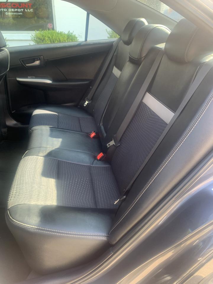 Toyota Camry 4dr Sdn I4 Auto SE Sport Limited Edition (Natl) 2012