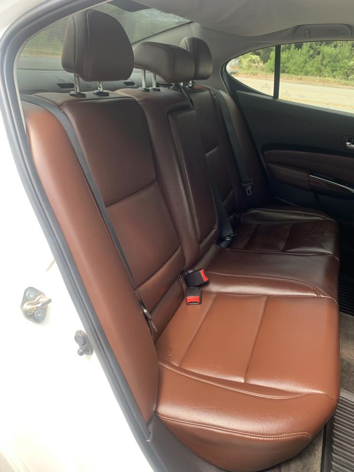 Acura TLX 4dr Sdn FWD 2015