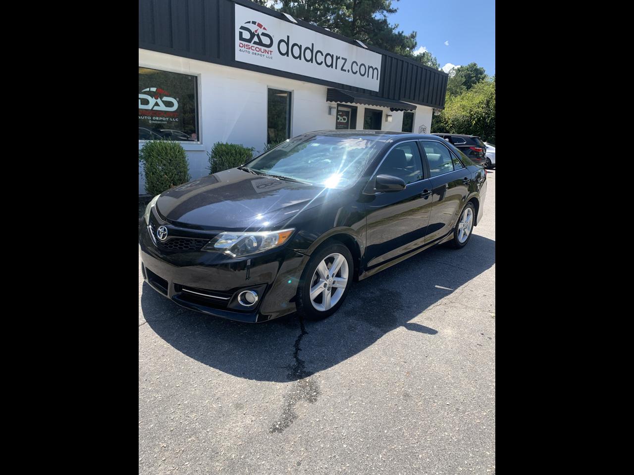 Toyota Camry 2014.5 4dr Sdn I4 Auto SE Sport (Natl) 2014