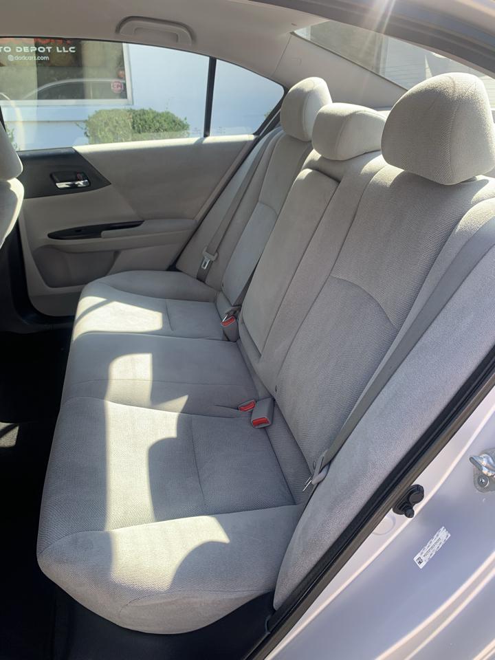 Honda Accord Sdn 4dr I4 CVT LX 2013