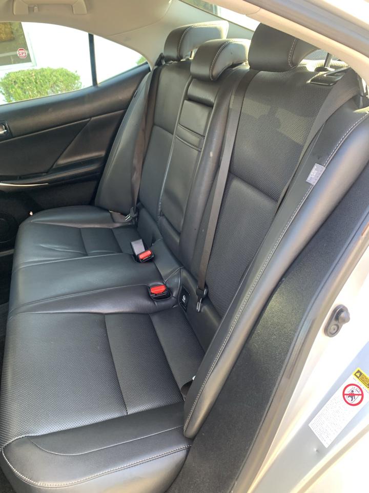Lexus IS 250 4dr Sport Sdn Auto RWD 2014