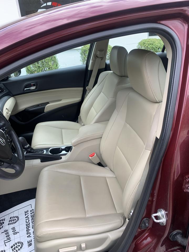 Acura ILX 4dr Sdn 2016