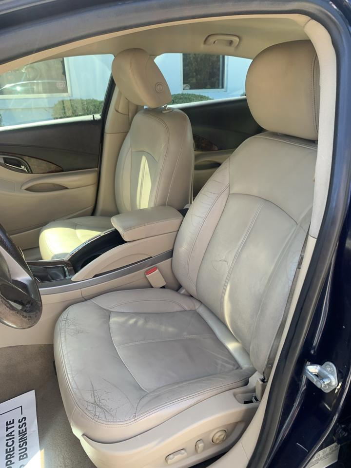 Buick LaCrosse 4dr Sdn Leather FWD 2012