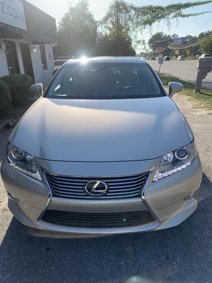 Lexus ES 350 4dr Sdn 2013