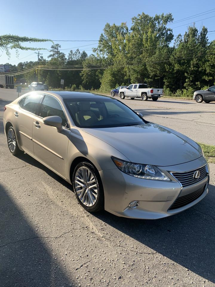 Lexus ES 350 4dr Sdn 2013