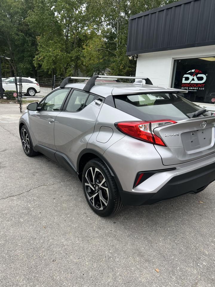 Toyota C-HR XLE FWD (Natl) 2018