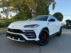 2020 Lamborghini Urus 