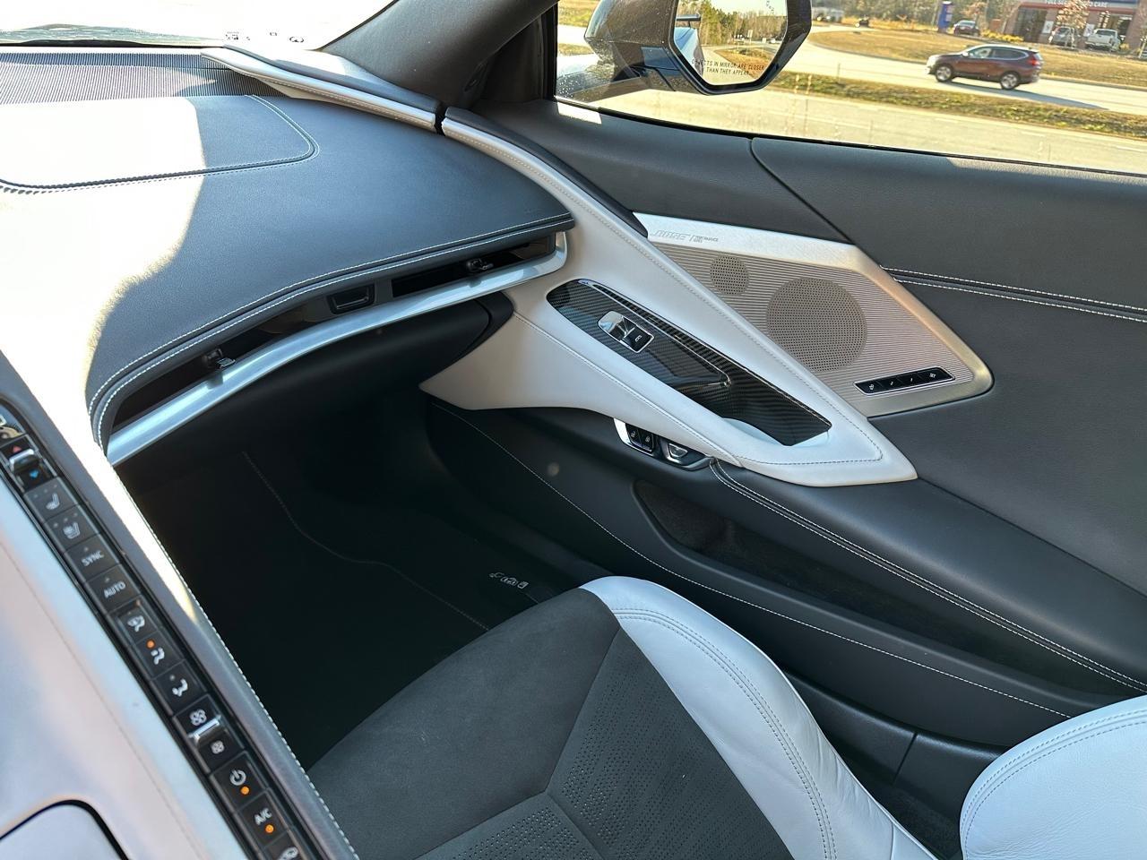 Chevrolet Corvette 2LT Convertible 2022