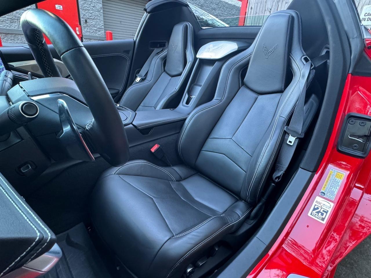 Chevrolet Corvette 2LT Convertible 2021