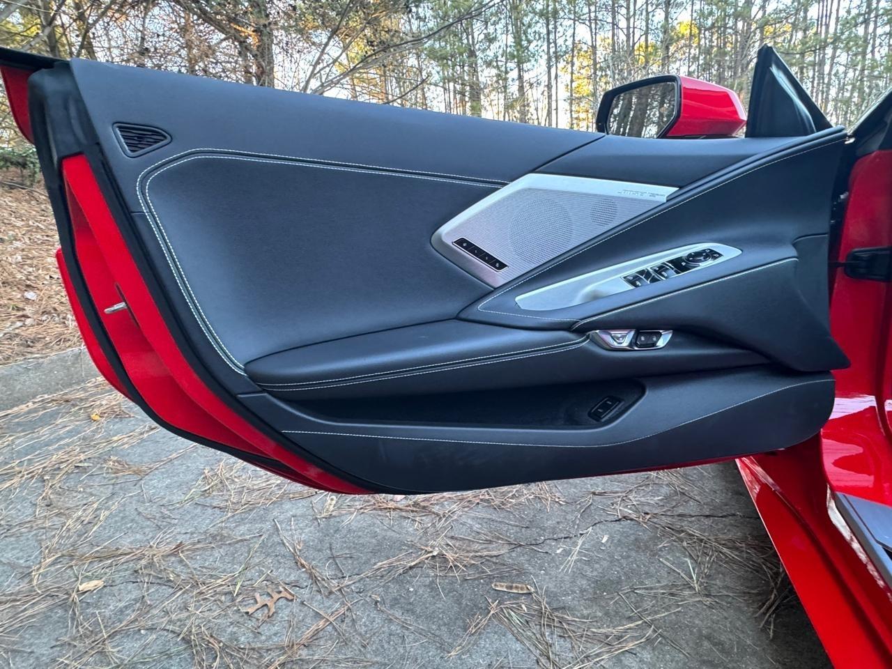Chevrolet Corvette 2LT Convertible 2021