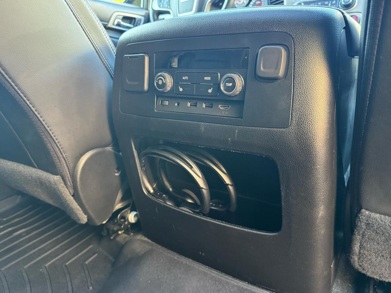 GMC Yukon Denali 2WD 2018