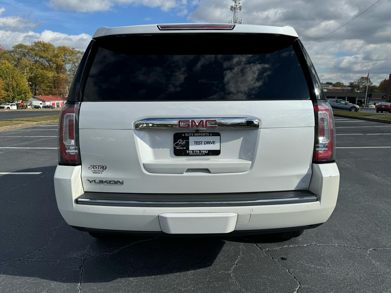 GMC Yukon Denali 2WD 2017