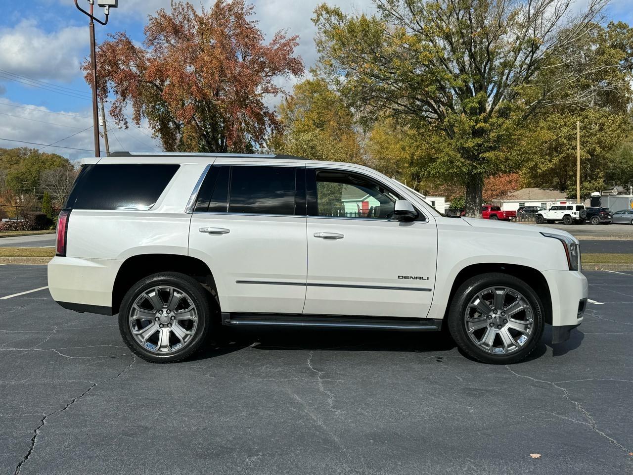 GMC Yukon Denali 2WD 2017