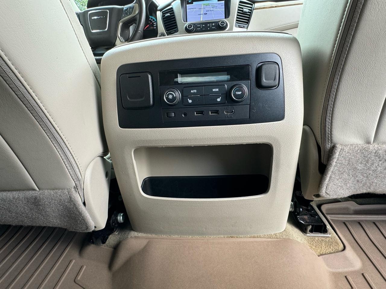 GMC Yukon Denali 2WD 2017