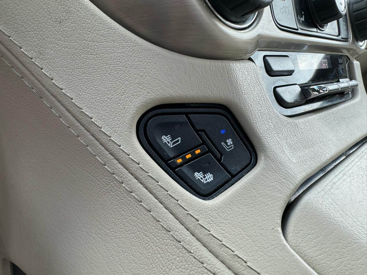 GMC Yukon Denali 2WD 2017