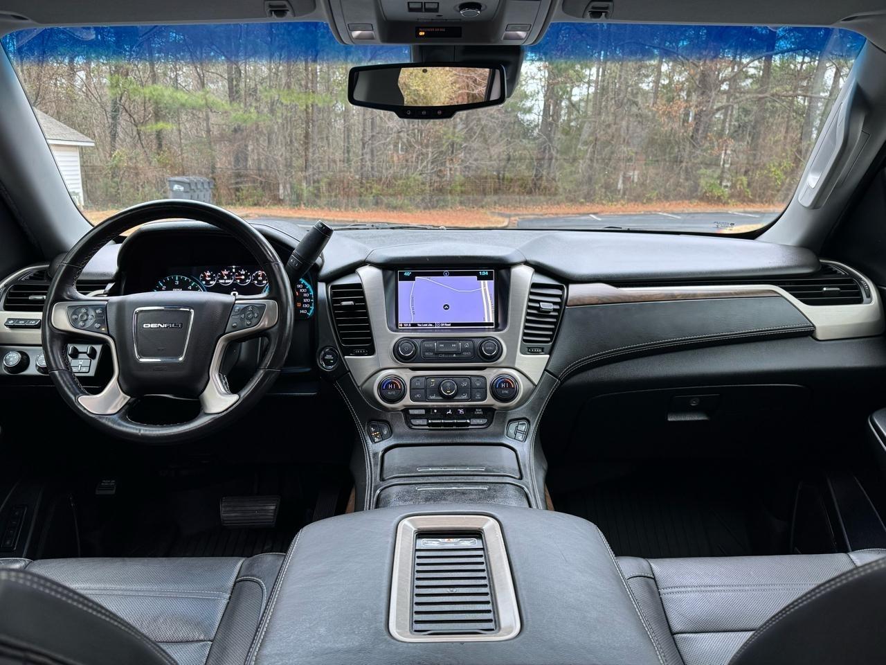 GMC Yukon Denali 4WD 2018