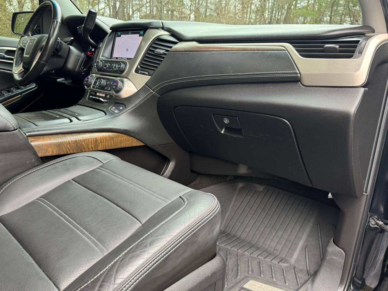 GMC Yukon Denali 4WD 2018