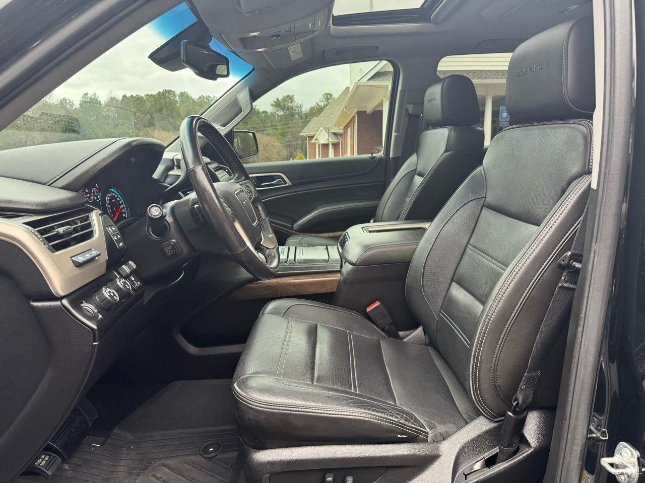 GMC Yukon Denali 4WD 2018