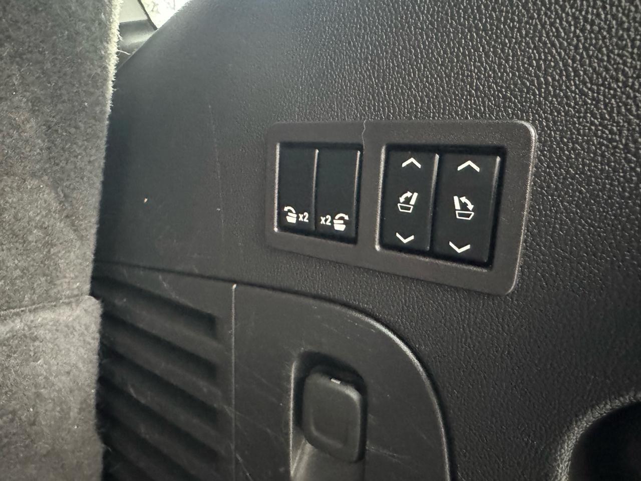 GMC Yukon Denali 4WD 2018