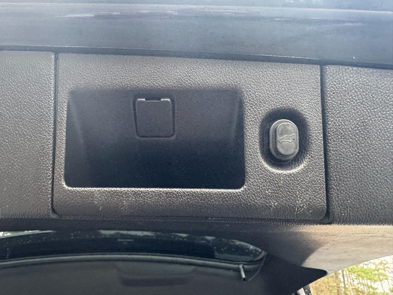 GMC Yukon Denali 4WD 2018