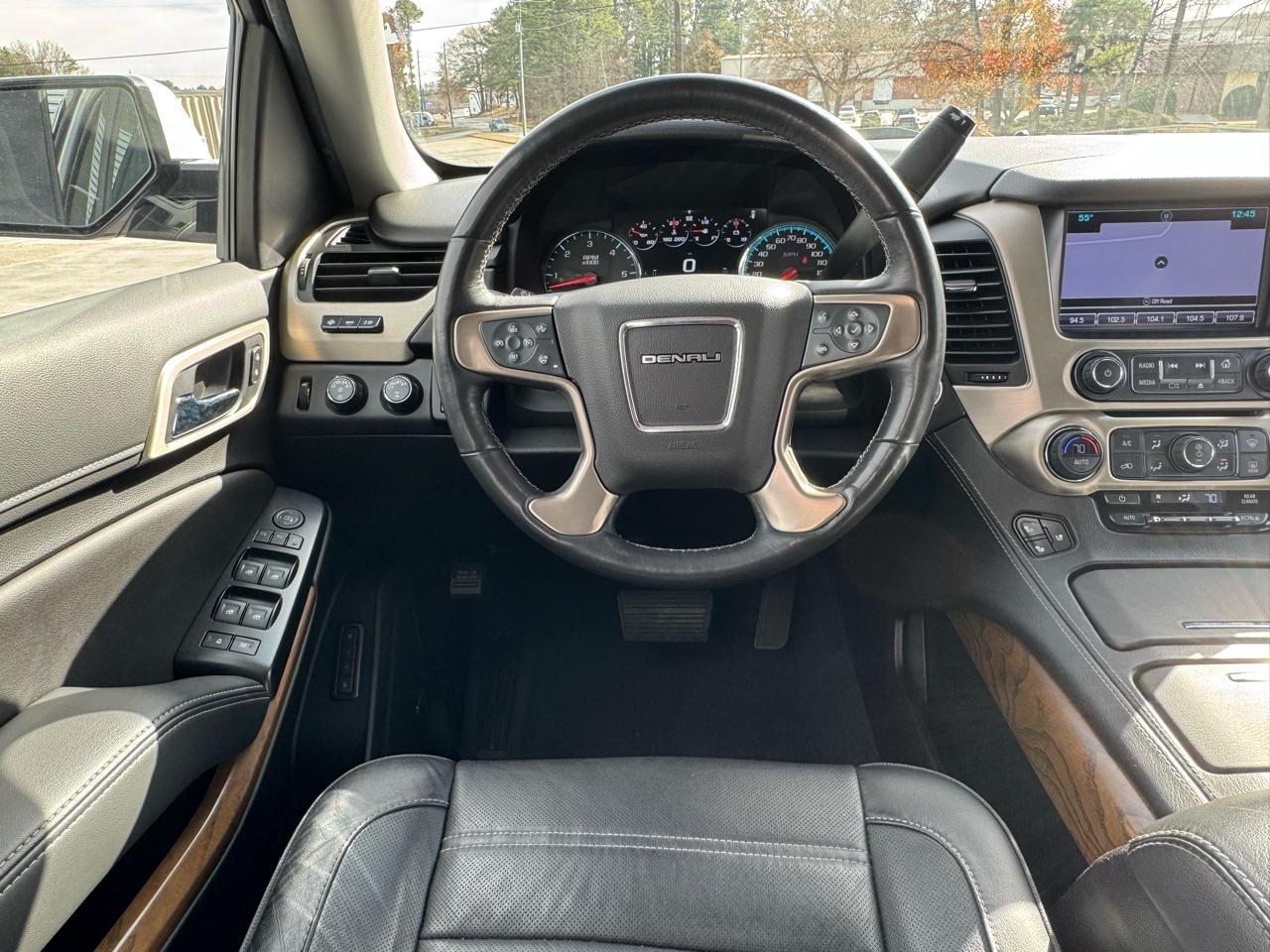 GMC Yukon Denali 4WD 2019