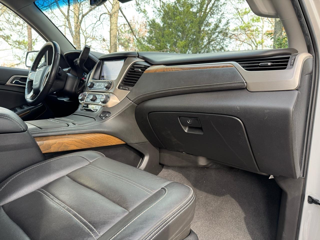 GMC Yukon Denali 4WD 2019