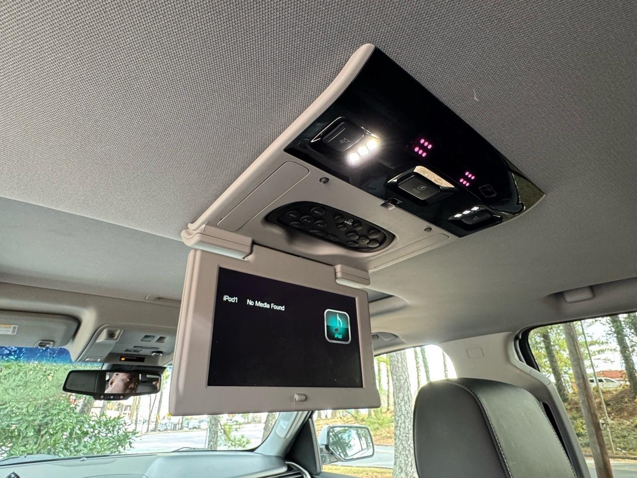 GMC Yukon Denali 4WD 2019