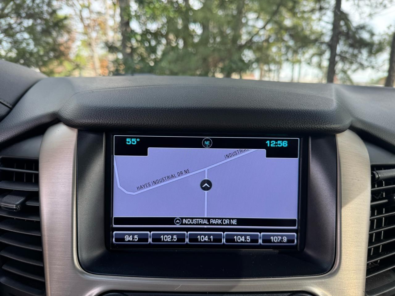 GMC Yukon Denali 4WD 2019