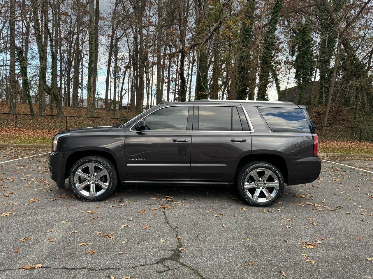 GMC Yukon Denali 4WD 2016