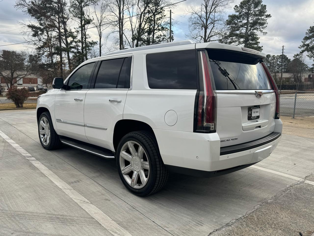 Cadillac Escalade Luxury 4WD 2018