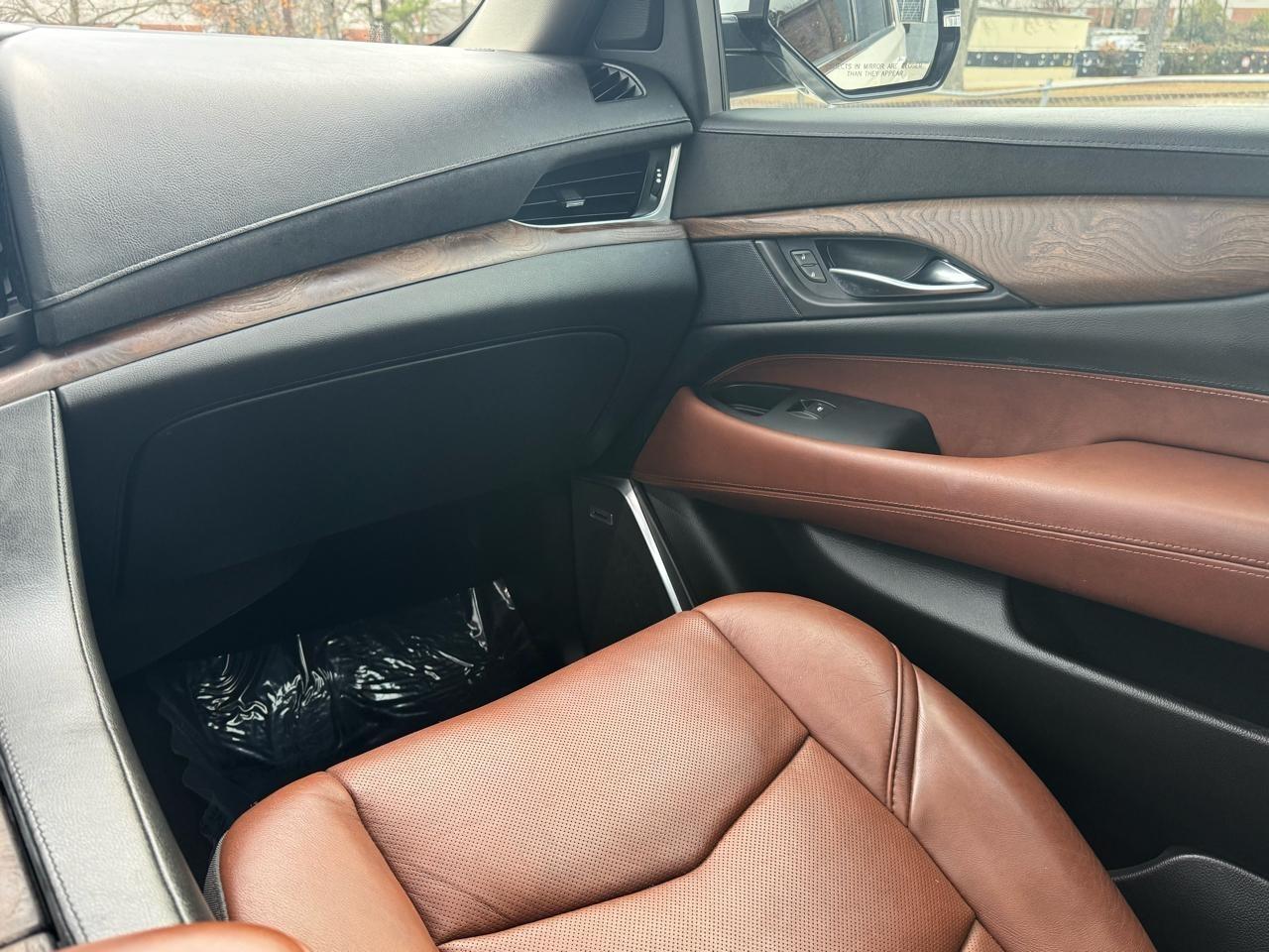 Cadillac Escalade Luxury 4WD 2018