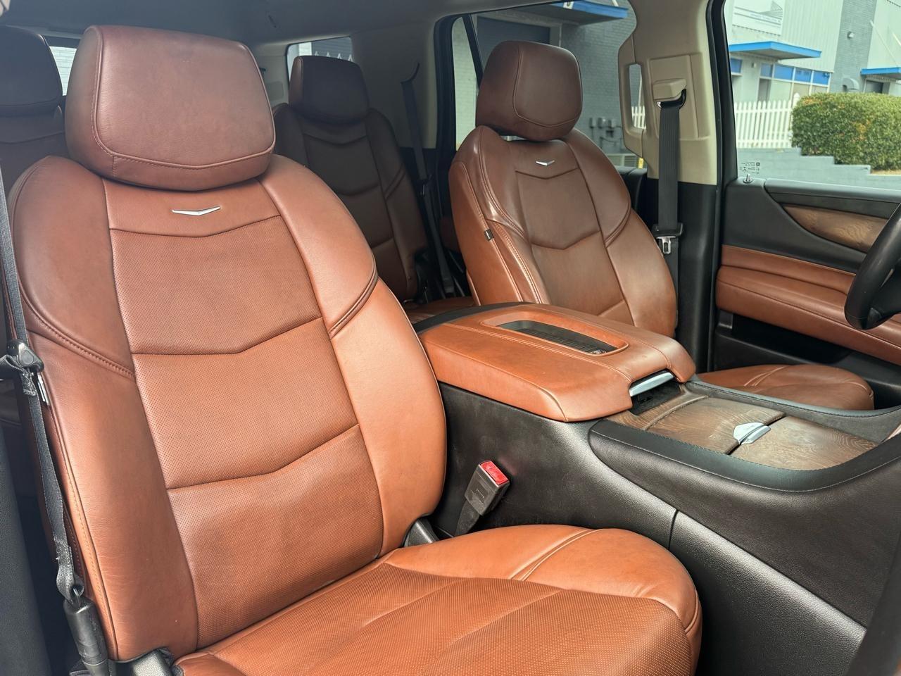 Cadillac Escalade Luxury 4WD 2018