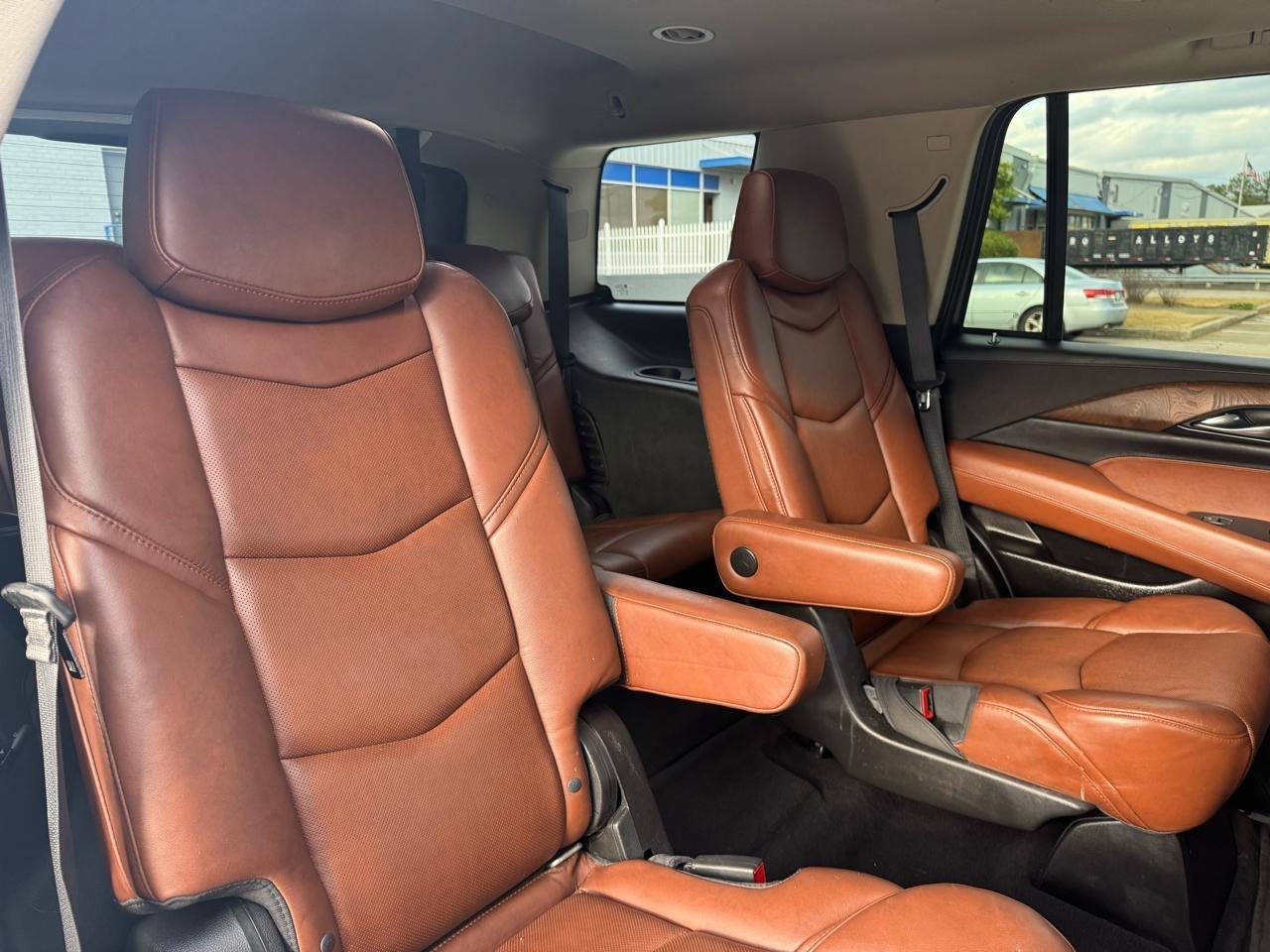 Cadillac Escalade Luxury 4WD 2018