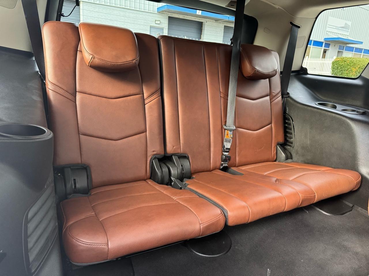 Cadillac Escalade Luxury 4WD 2018