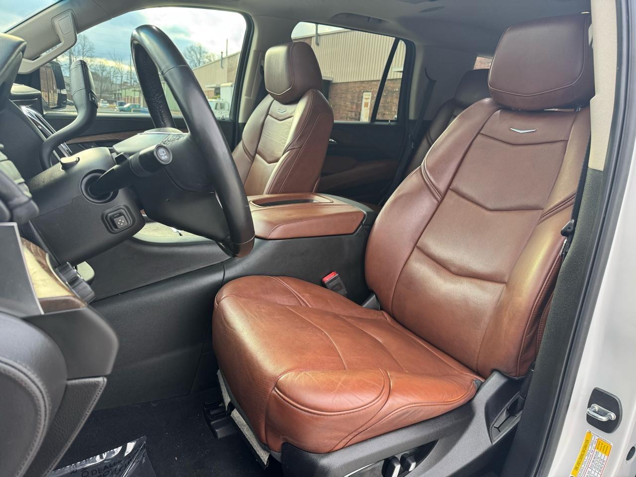 Cadillac Escalade Luxury 4WD 2018