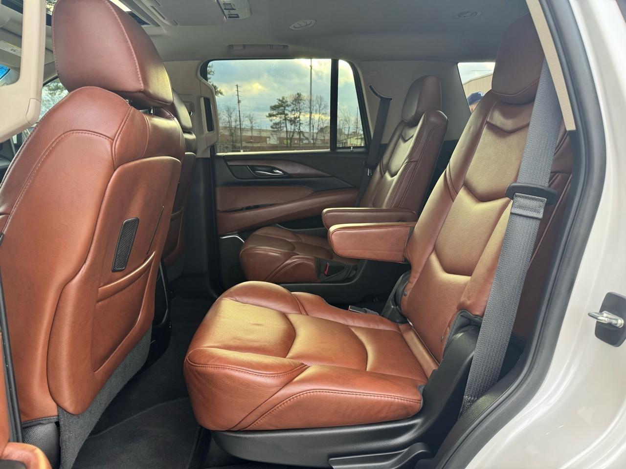 Cadillac Escalade Luxury 4WD 2018