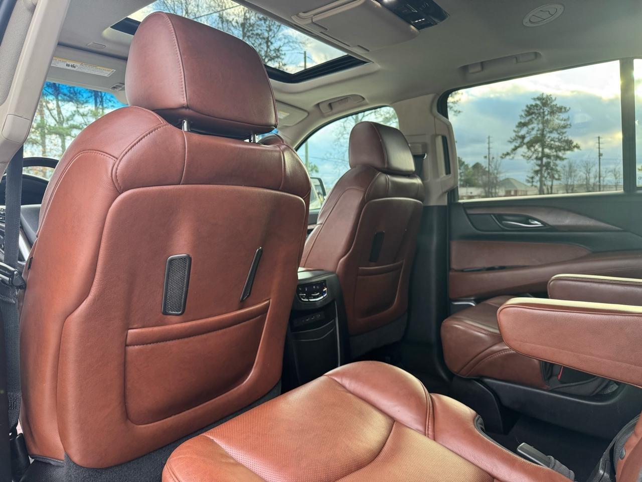Cadillac Escalade Luxury 4WD 2018