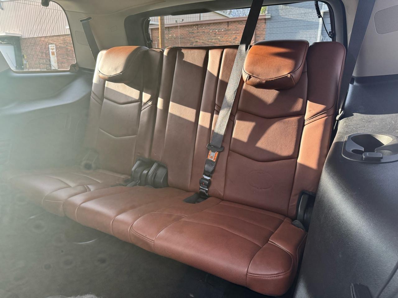 Cadillac Escalade Luxury 4WD 2018